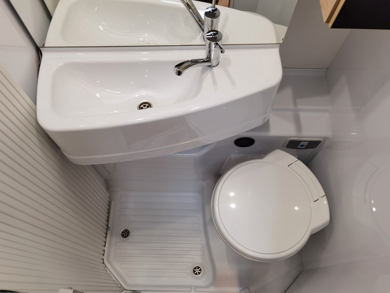 Chausson 627 TITANIUM / -2026- / 165PS-8G AUTOMATIK/ 4.1T – Leasing Chausson 627 TITANIUM / -2026- / 165PS-8G AUTOMATIK/ 4.1T: das Bild 23