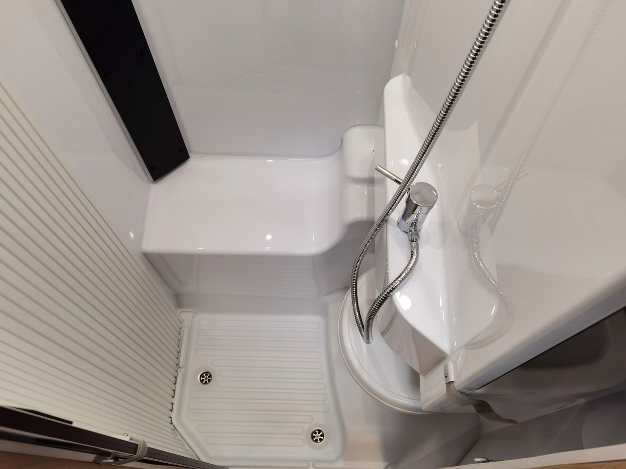 Chausson 627 TITANIUM / -2026- / 165PS-8G AUTOMATIK/ 4.1T – Leasing Chausson 627 TITANIUM / -2026- / 165PS-8G AUTOMATIK/ 4.1T: das Bild 24