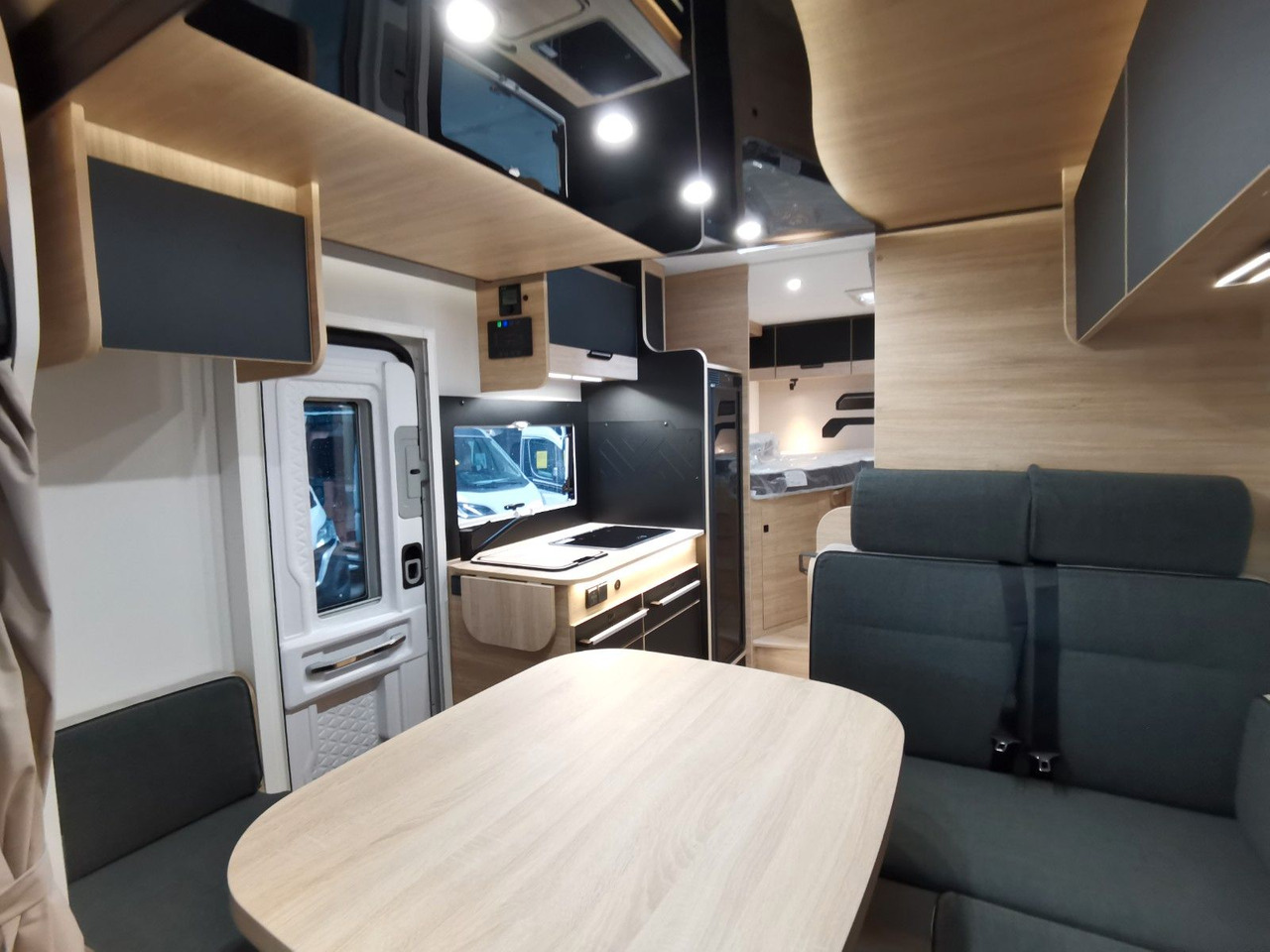 Chausson 627 TITANIUM / -2026- / 165PS-8G AUTOMATIK/ 4.1T – Leasing Chausson 627 TITANIUM / -2026- / 165PS-8G AUTOMATIK/ 4.1T: das Bild 14