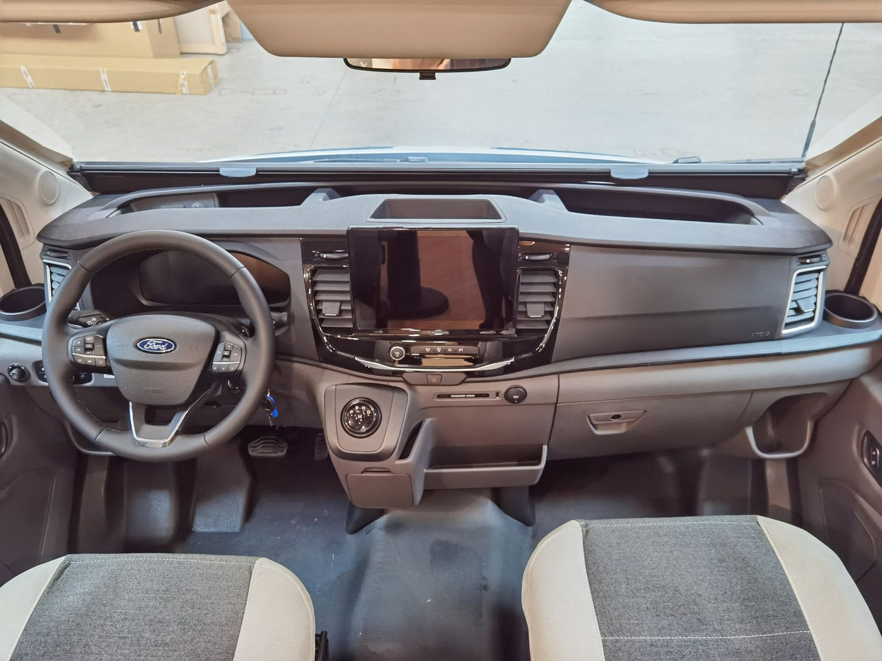 Chausson 640 TITANIUM /-2026- / XXL-HUBBETT / AHK / 4.1T. - Teilintegriertes Wohnmobil: das Bild 5 Chausson 640 TITANIUM /-2026- / XXL-HUBBETT / AHK / 4.1T. - Teilintegriertes Wohnmobil: das Bild 5