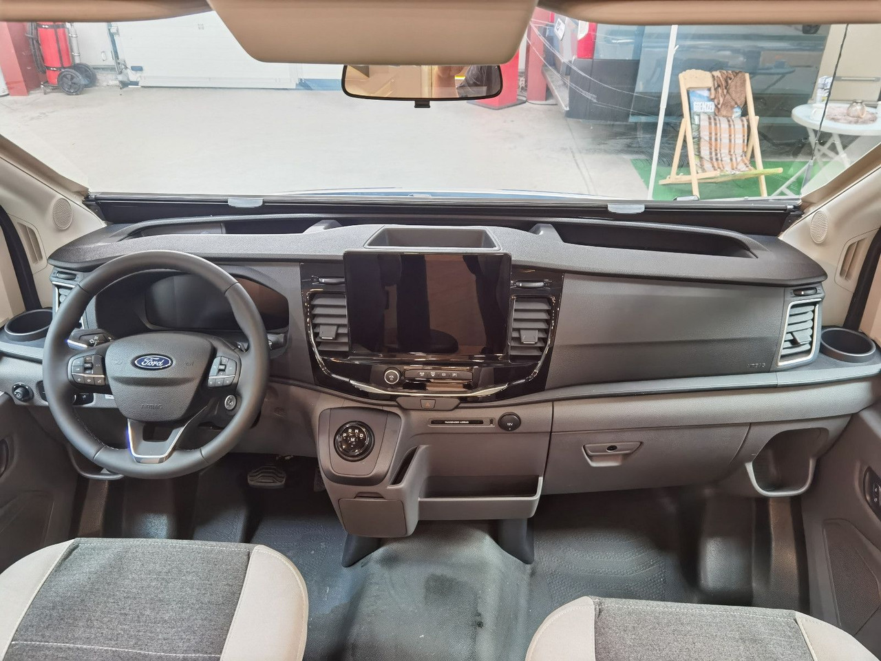 Chausson 640 TITANIUM / -2026- / XXL - HUBBETT & RAUMBAD - Teilintegriertes Wohnmobil: das Bild 5 Chausson 640 TITANIUM / -2026- / XXL - HUBBETT & RAUMBAD - Teilintegriertes Wohnmobil: das Bild 5