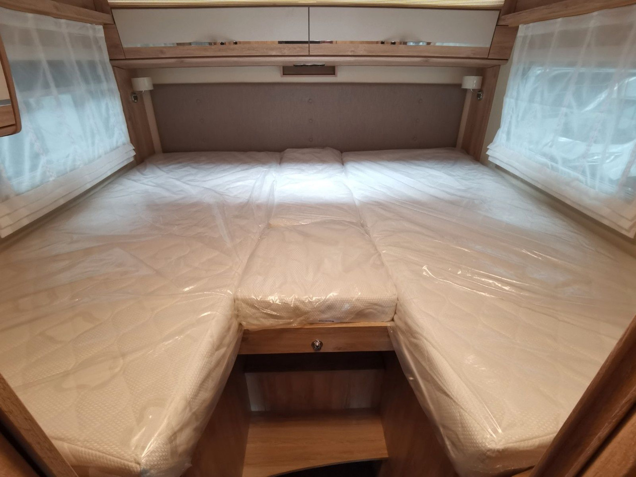 Eura Mobil INTEGRA LINE 720 EF /180PS-9G MAXI/ EINZELBETTEN – Leasing Eura Mobil INTEGRA LINE 720 EF /180PS-9G MAXI/ EINZELBETTEN: das Bild 19