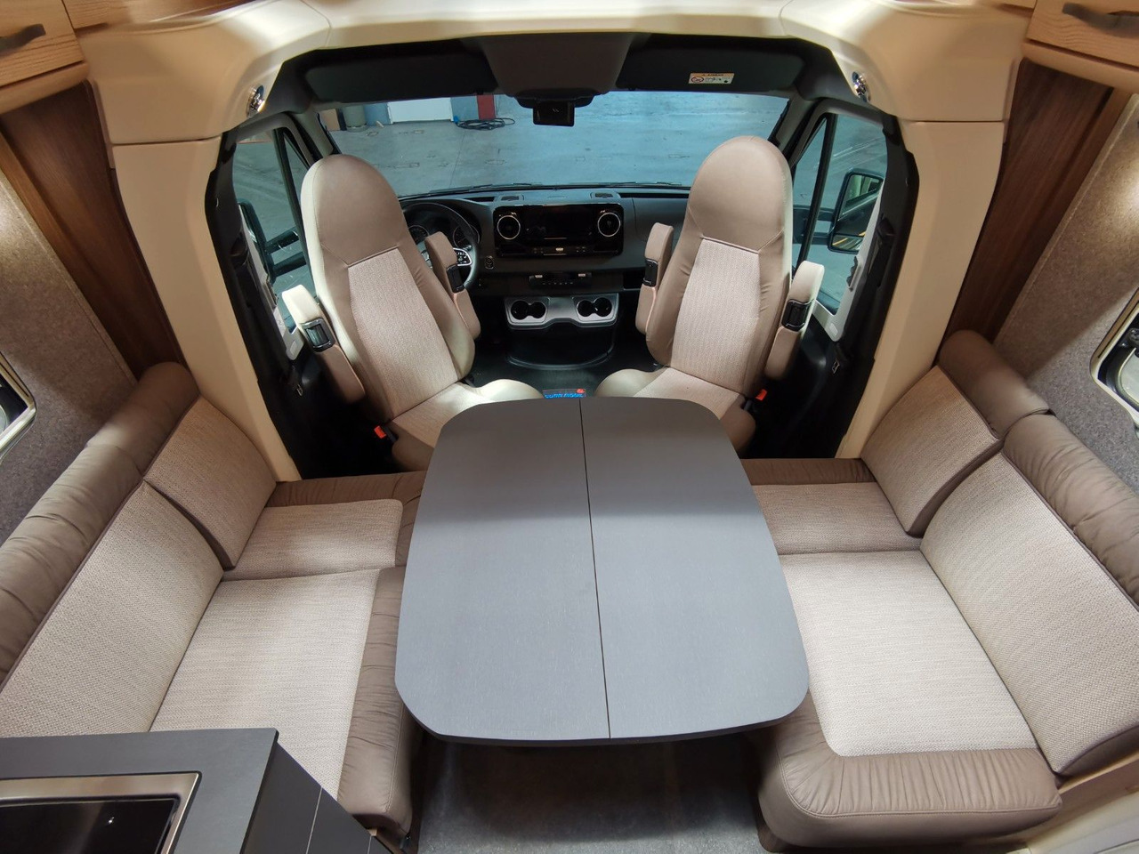 Teilintegriertes Wohnmobil Eura Mobil PROFILA T 726 EF / -2025-/ MONDIAL PLUS & S-PAKE: das Bild 15 Teilintegriertes Wohnmobil Eura Mobil PROFILA T 726 EF / -2025-/ MONDIAL PLUS & S-PAKE: das Bild 15