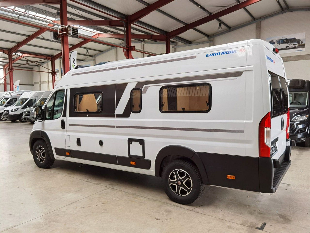 Eura Mobil VAN 635 EB / 180 PS -9G / EINZELBETTEN - Camper Van: das Bild 5 Eura Mobil VAN 635 EB / 180 PS -9G / EINZELBETTEN - Camper Van: das Bild 5