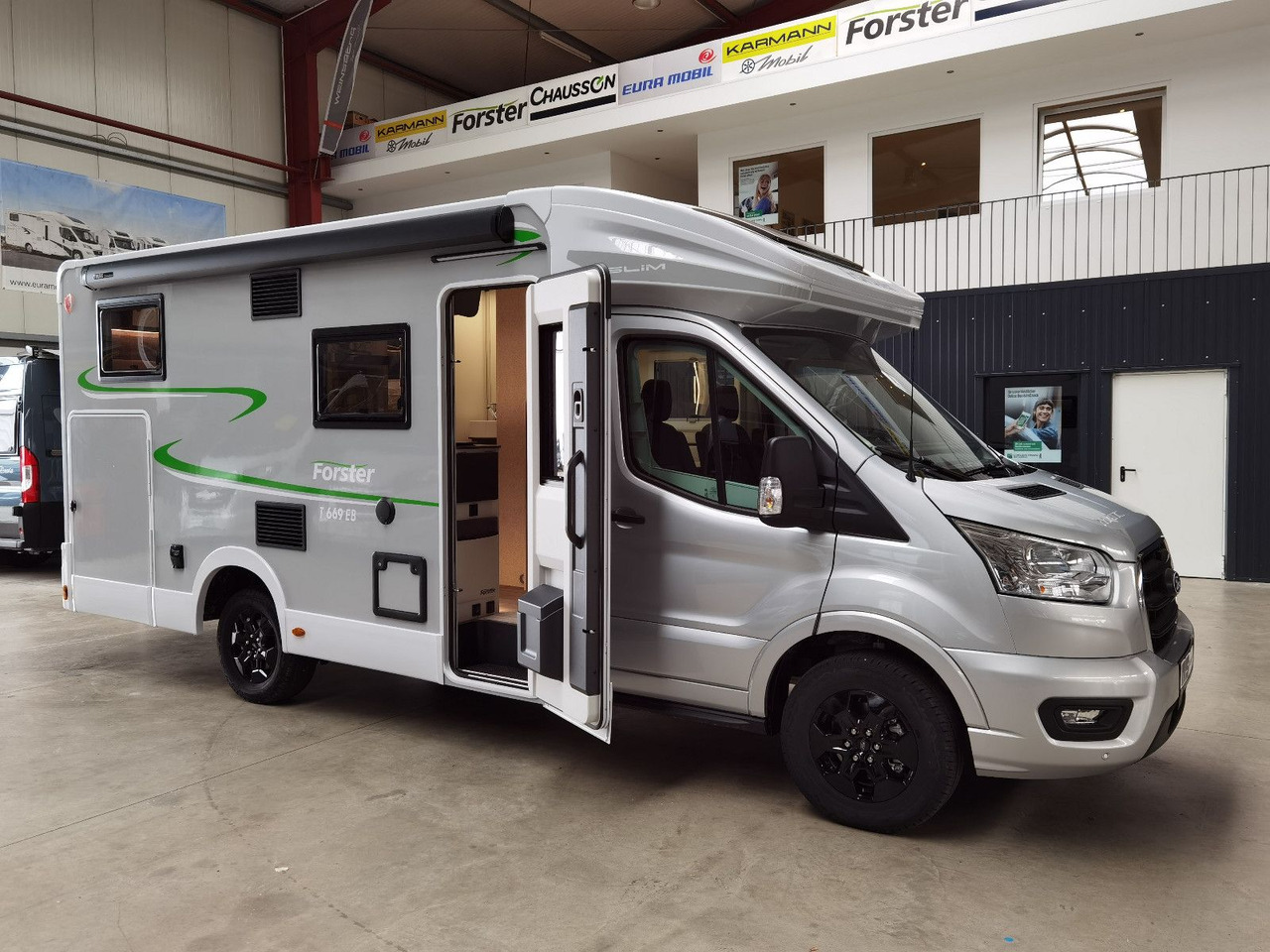 Forster T 669 EBN COUPÈ / -2025-/165PS/ SILVER - EDITION - Teilintegriertes Wohnmobil: das Bild 5 Forster T 669 EBN COUPÈ / -2025-/165PS/ SILVER - EDITION - Teilintegriertes Wohnmobil: das Bild 5