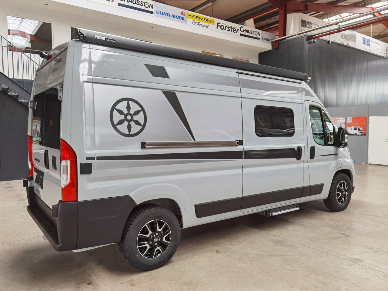 Karmann DEXTER 580 /- 2026 -/ SKY-ROOF & MULTIMEDIA - Camper Van: das Bild 4 Karmann DEXTER 580 /- 2026 -/ SKY-ROOF & MULTIMEDIA - Camper Van: das Bild 4