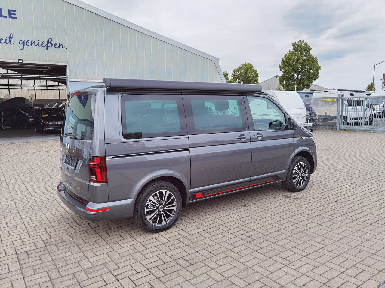 Volkswagen T6.1 CALIFORNIA OCEAN EDITION / DSG / NAVI / ACC - Camper Van: das Bild 4 Volkswagen T6.1 CALIFORNIA OCEAN EDITION / DSG / NAVI / ACC - Camper Van: das Bild 4