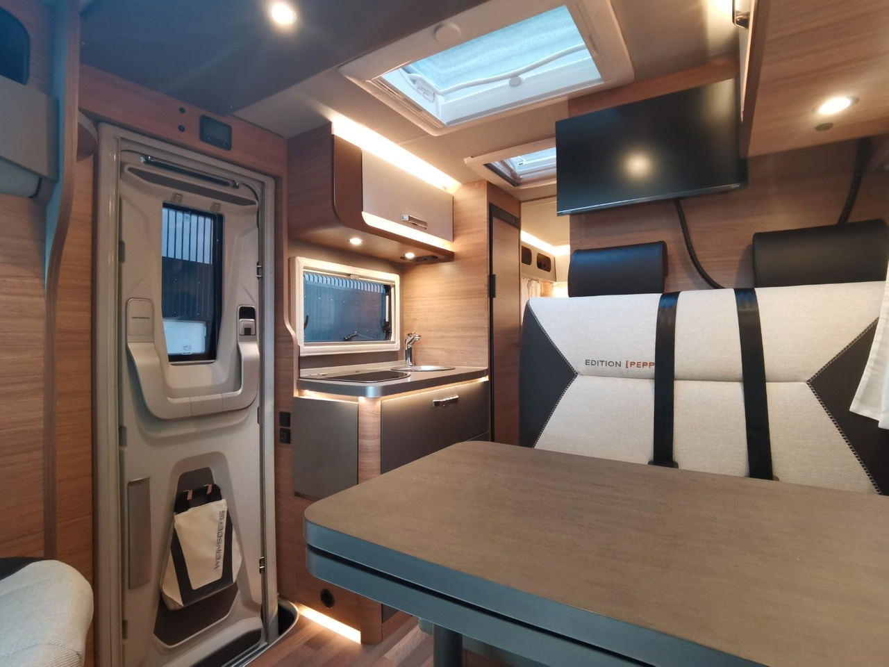 Teilintegriertes Wohnmobil Weinsberg CARACOMPACT 600 MEG EDITION PEPPER /-MODELL 2025: das Bild 14