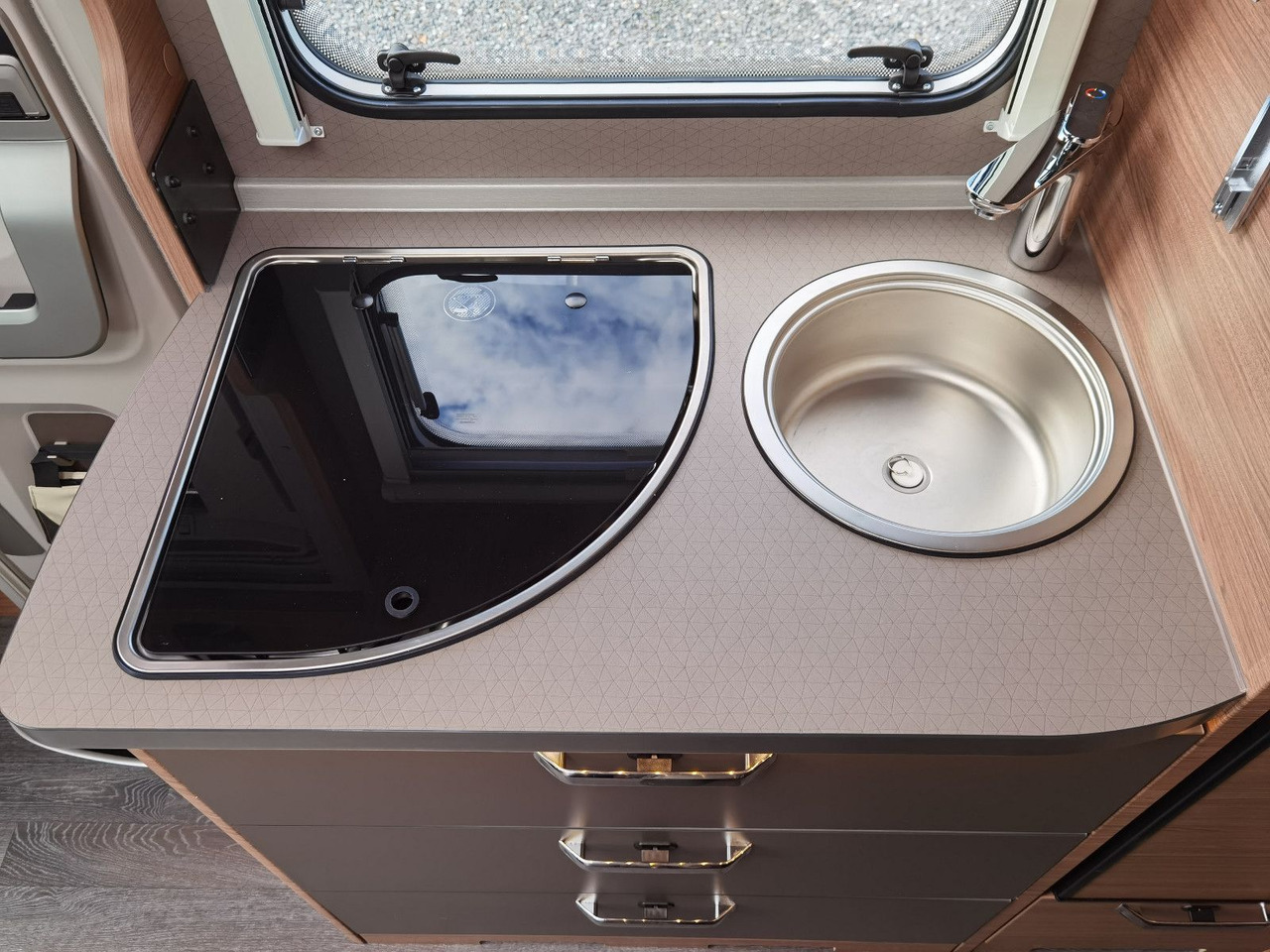 Teilintegriertes Wohnmobil neu kaufen Weinsberg CARACOMPACT 640 MEG EDITION-PEPPER /-MODELL 2025 Weinsberg CARACOMPACT 640 MEG EDITION-PEPPER /-MODELL 2025: das Bild 15