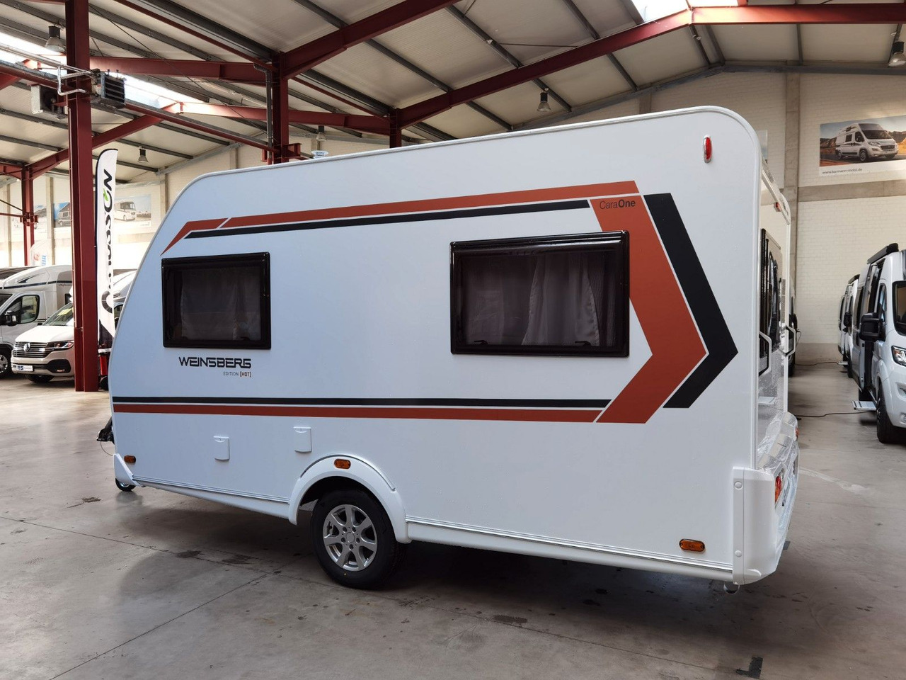 Weinsberg CARAONE 390 QD - EDITION HOT / -2025 -/ 1350 KG - Wohnwagen: das Bild 5 Weinsberg CARAONE 390 QD - EDITION HOT / -2025 -/ 1350 KG - Wohnwagen: das Bild 5