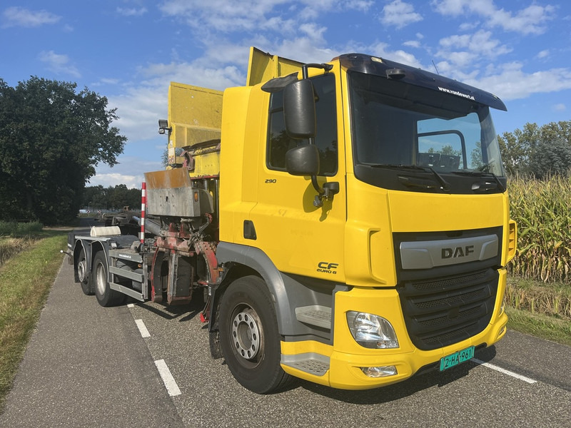 DAF CF 290 - Müllwagen: das Bild 3 DAF CF 290 - Müllwagen: das Bild 3