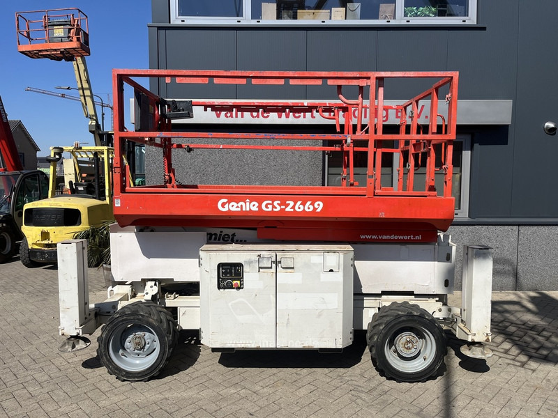 Genie GS 2669 RT Hoogwerker / arbeitsbuhne - Scherenbühne: das Bild 1 Genie GS 2669 RT Hoogwerker / arbeitsbuhne - Scherenbühne: das Bild 1