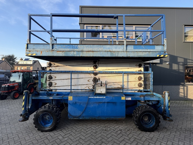 Holland lift Combistar B-195DL25 Schaarhoogwerker 22M Werkhoogte Hatz Diesel 4X4 2003 - Scherenbühne: das Bild 1 Holland lift Combistar B-195DL25 Schaarhoogwerker 22M Werkhoogte Hatz Diesel 4X4 2003 - Scherenbühne: das Bild 1