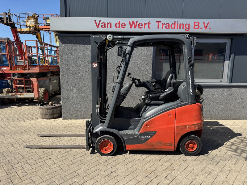 Linde H16T-01 - Treibgasstapler: das Bild 1 Linde H16T-01 - Treibgasstapler: das Bild 1
