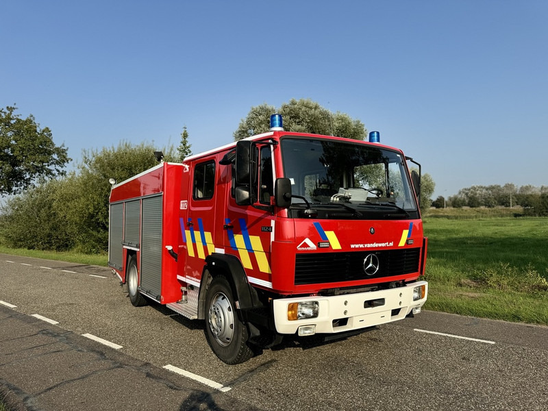Mercedes-Benz 1124 - Feuerwehrfahrzeug: das Bild 1 Mercedes-Benz 1124 - Feuerwehrfahrzeug: das Bild 1