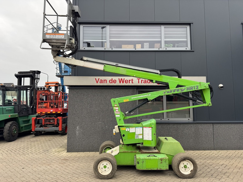 Niftylift HR12NDE Knikarmhoogwerker / Arbeitsbuhne HYBRIDE Kubota diesel 4x2 2014 - Gelenkarmbühne: das Bild 5 Niftylift HR12NDE Knikarmhoogwerker / Arbeitsbuhne HYBRIDE Kubota diesel 4x2 2014 - Gelenkarmbühne: das Bild 5