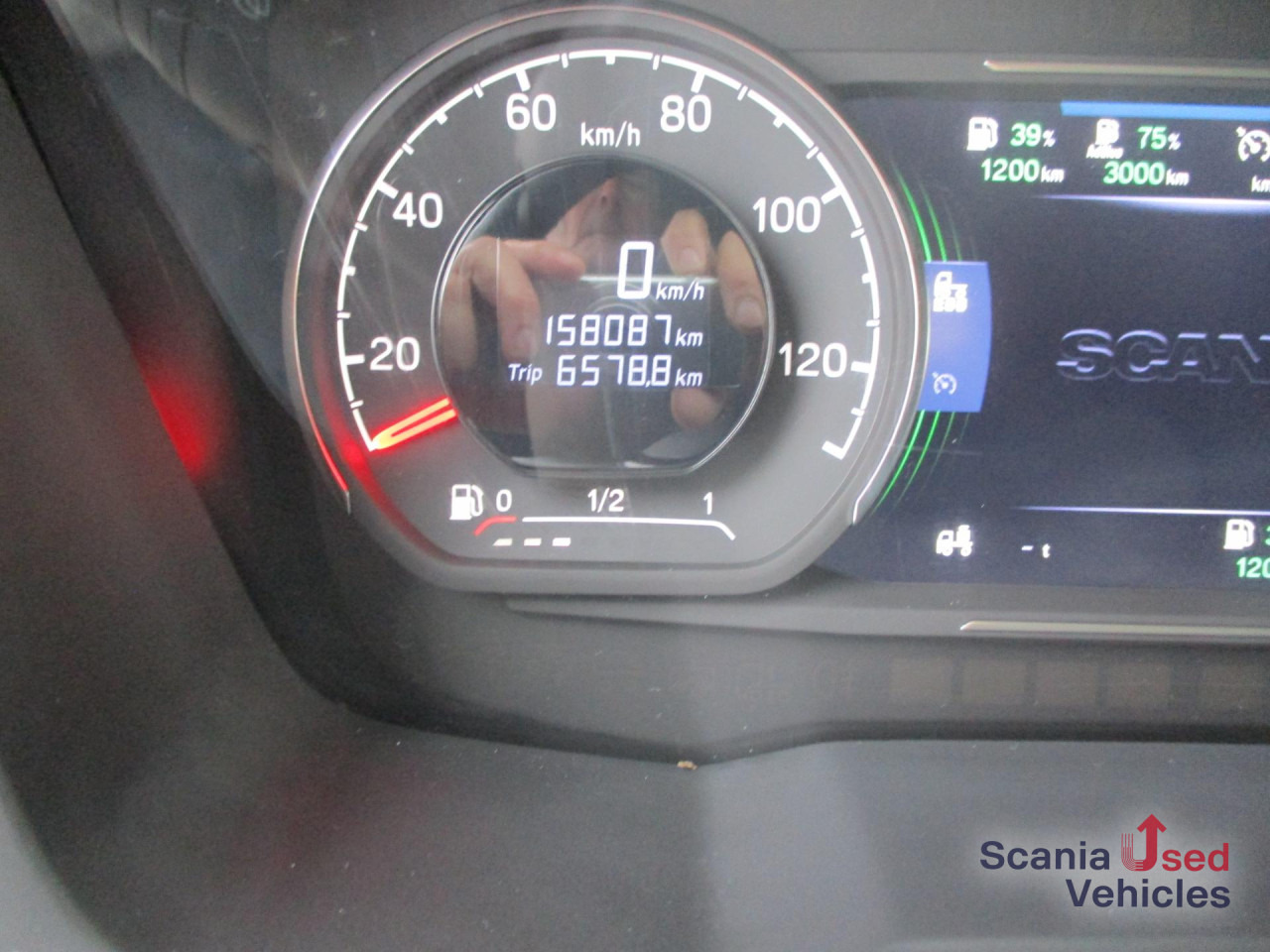 SCANIA R 460 A4x2NA / Hydraulik - Sattelzugmaschine: das Bild 3 SCANIA R 460 A4x2NA / Hydraulik - Sattelzugmaschine: das Bild 3