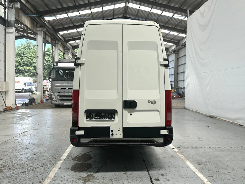 Iveco Daily 35C13 AIRCO / MOTORPROBLEEM -PROBLEME DE MOTEUR - Kastenwagen: das Bild 4 Iveco Daily 35C13 AIRCO / MOTORPROBLEEM -PROBLEME DE MOTEUR - Kastenwagen: das Bild 4