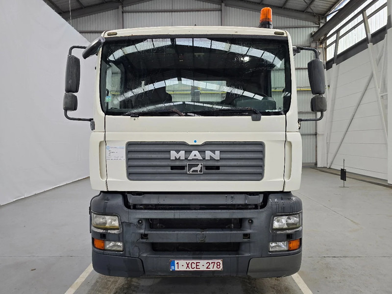 MAN TGS 28.360 6x2 / AIRCO / LIFTAS - Abrollkipper: das Bild 2 MAN TGS 28.360 6x2 / AIRCO / LIFTAS - Abrollkipper: das Bild 2