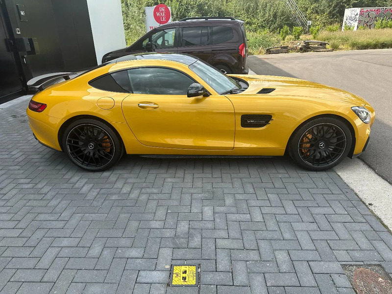 Mercedes-Benz AMG GT S / V8 BITURBO / DESIGNO - PKW: das Bild 4 Mercedes-Benz AMG GT S / V8 BITURBO / DESIGNO - PKW: das Bild 4
