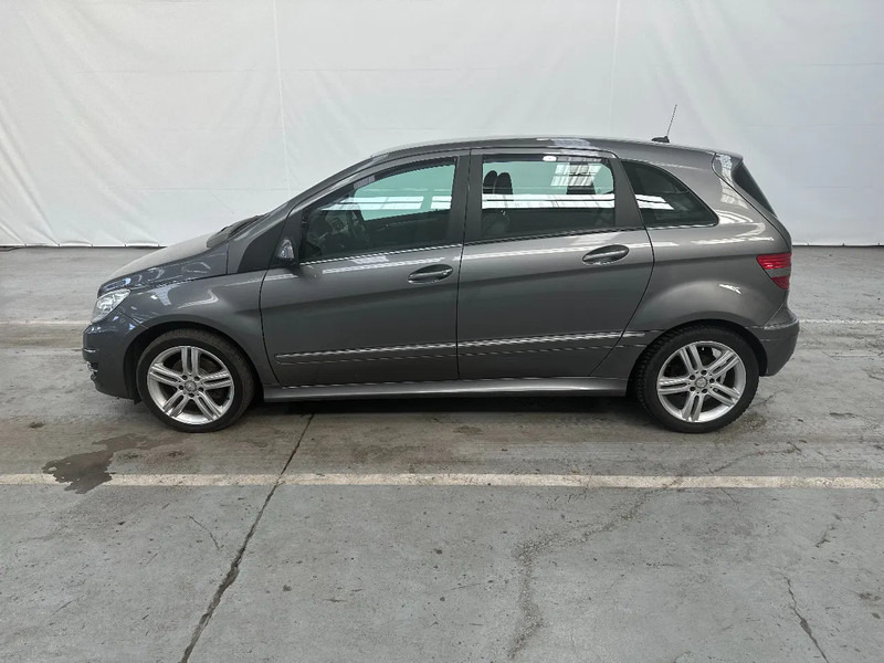 Mercedes-Benz B-Klasse 180 - PKW: das Bild 3 Mercedes-Benz B-Klasse 180 - PKW: das Bild 3