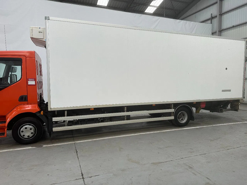 Renault D 12 220 / 264728 km - Kühlkoffer LKW: das Bild 2 Renault D 12 220 / 264728 km - Kühlkoffer LKW: das Bild 2