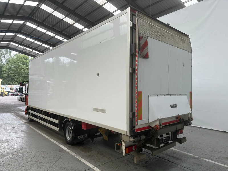 Renault D 12 220 / 264728 km - Kühlkoffer LKW: das Bild 4 Renault D 12 220 / 264728 km - Kühlkoffer LKW: das Bild 4