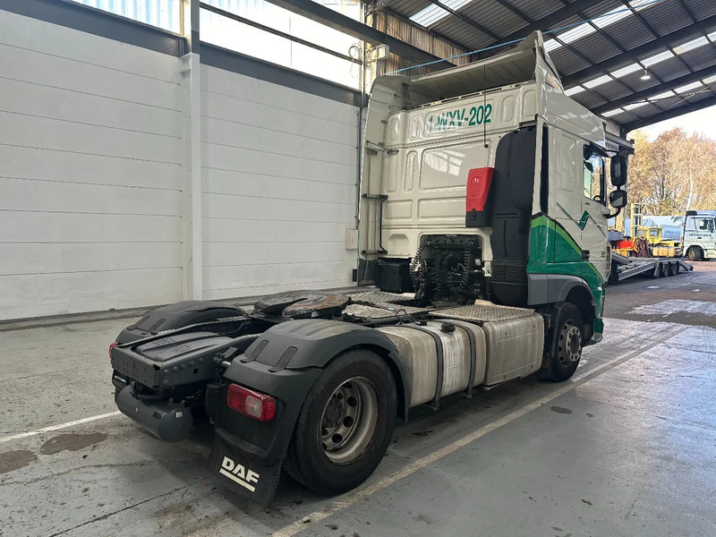 DAF XF 106.460 SPACECAB - Sattelzugmaschine: das Bild 5 DAF XF 106.460 SPACECAB - Sattelzugmaschine: das Bild 5