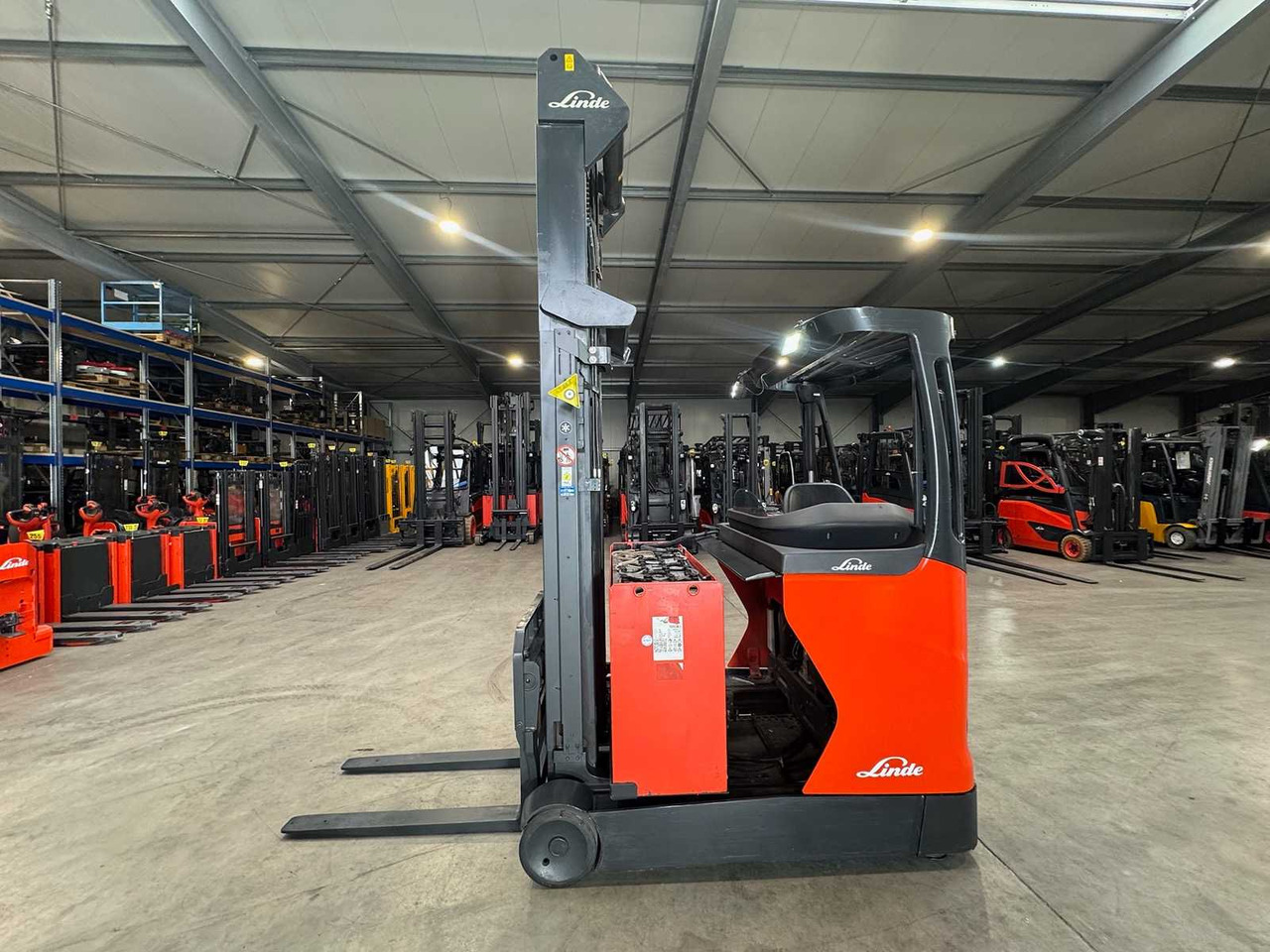 04/2019 SERVICE + UVV 11/2026 LINDE R16 1,600KG TRIPLEX 505CM RAVAS SCALES ELECTRIC FORKLIFT REACH TRUCK 3,671 HOURS - Gabelstapler: das Bild 5 04/2019 SERVICE + UVV 11/2026 LINDE R16 1,600KG TRIPLEX 505CM RAVAS SCALES ELECTRIC FORKLIFT REACH TRUCK 3,671 HOURS - Gabelstapler: das Bild 5
