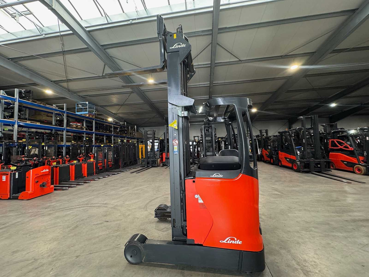 04/2019 SERVICE + UVV 11/2026 LINDE R16 1,600KG TRIPLEX 505CM RAVAS SCALES ELECTRIC FORKLIFT REACH TRUCK 3,671 HOURS - Gabelstapler: das Bild 1 04/2019 SERVICE + UVV 11/2026 LINDE R16 1,600KG TRIPLEX 505CM RAVAS SCALES ELECTRIC FORKLIFT REACH TRUCK 3,671 HOURS - Gabelstapler: das Bild 1