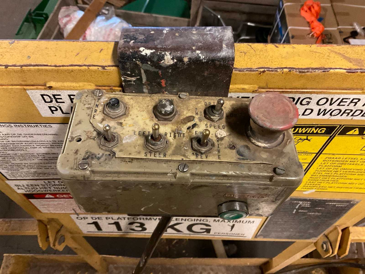 1992 GROVE NORTH AMERICA SM130E AERIAL WORK PLATFORM - Arbeitsbühne: das Bild 3 1992 GROVE NORTH AMERICA SM130E AERIAL WORK PLATFORM - Arbeitsbühne: das Bild 3