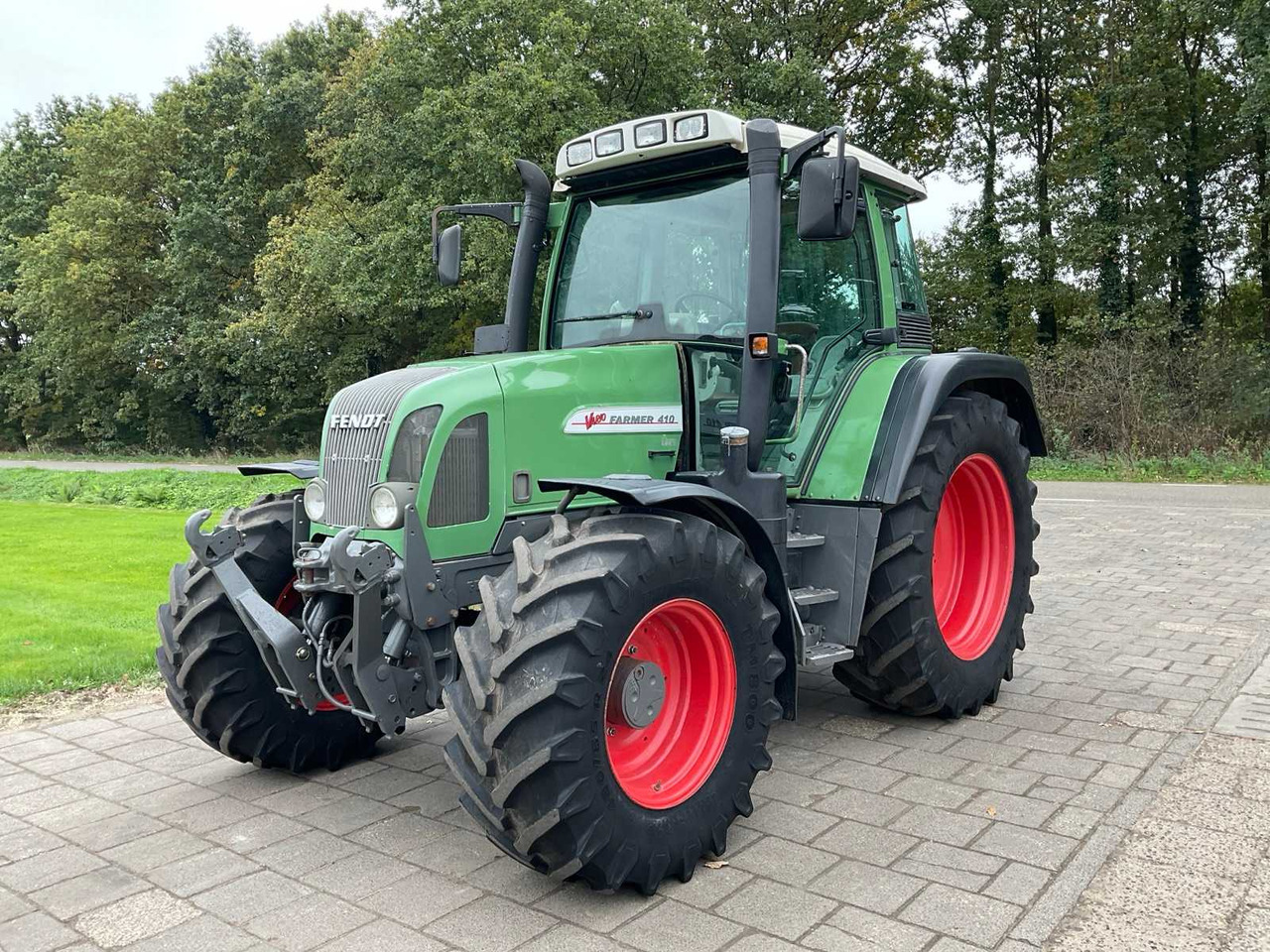 2000 FENDT FARMER 410 VARIO ALL-WHEEL DRIVE FARM TRACTOR - Traktor: das Bild 1 2000 FENDT FARMER 410 VARIO ALL-WHEEL DRIVE FARM TRACTOR - Traktor: das Bild 1