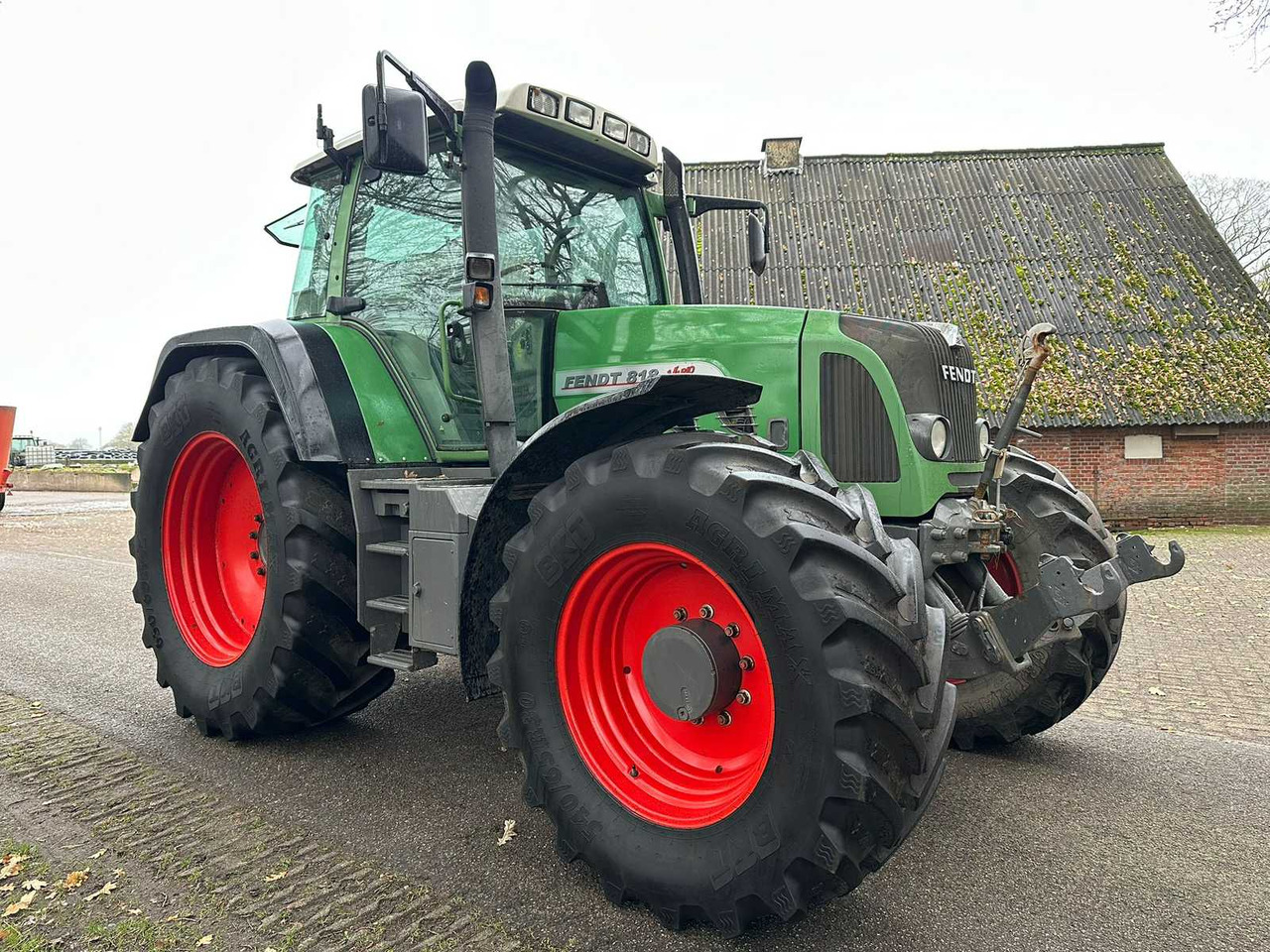 2006 FENDT 818 VARIO TMS ALL-WHEEL DRIVE FARM TRACTOR - Traktor: das Bild 2 2006 FENDT 818 VARIO TMS ALL-WHEEL DRIVE FARM TRACTOR - Traktor: das Bild 2