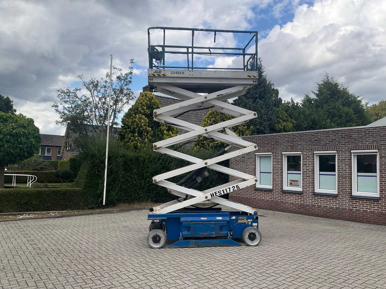 Arbeitsbühne 2006 JLG. 3246 ES AERIAL PLATFORM: das Bild 9 Arbeitsbühne 2006 JLG. 3246 ES AERIAL PLATFORM: das Bild 9