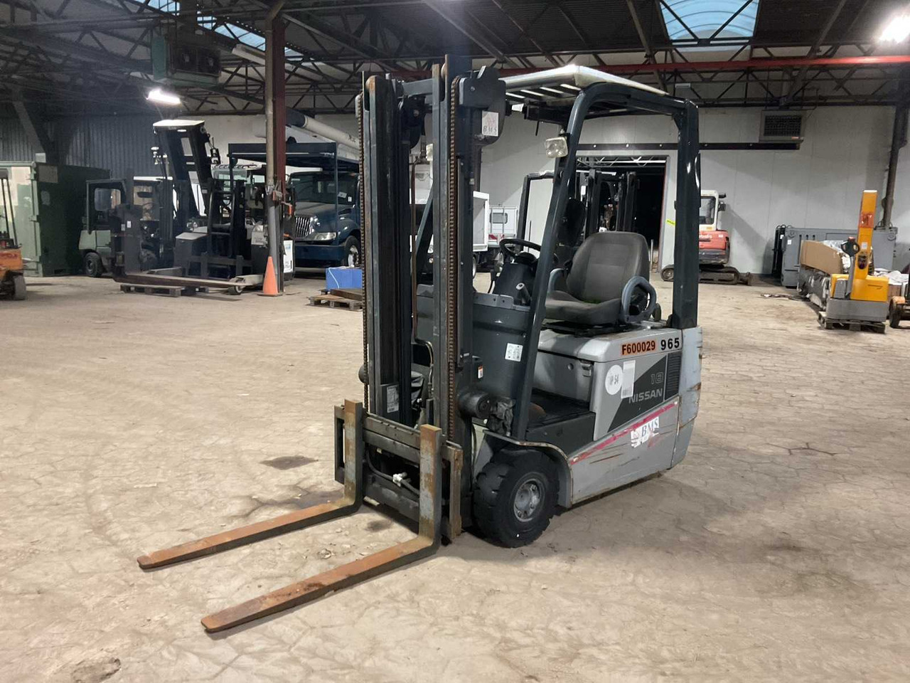 2006 NISSAN 1N1L18Q FORKLIFT - Gabelstapler: das Bild 1 2006 NISSAN 1N1L18Q FORKLIFT - Gabelstapler: das Bild 1