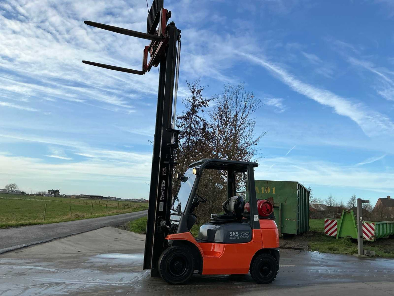 2006 TOYOTA 42-7FGF25 FORKLIFT - Gabelstapler: das Bild 2 2006 TOYOTA 42-7FGF25 FORKLIFT - Gabelstapler: das Bild 2