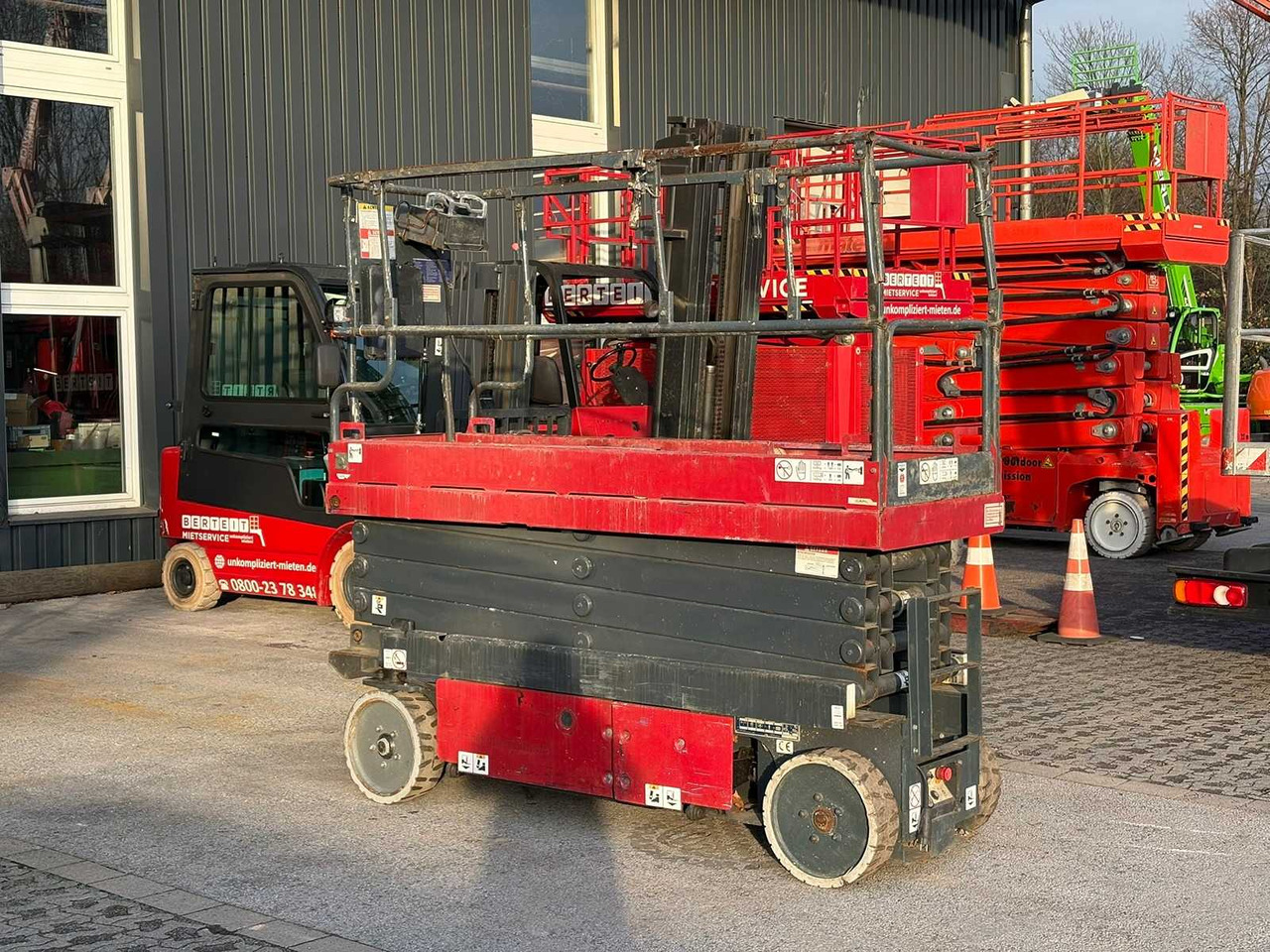 2012 AICHI SV08C NL TELESCOPIC LIFT - Arbeitsbühne: das Bild 2 2012 AICHI SV08C NL TELESCOPIC LIFT - Arbeitsbühne: das Bild 2