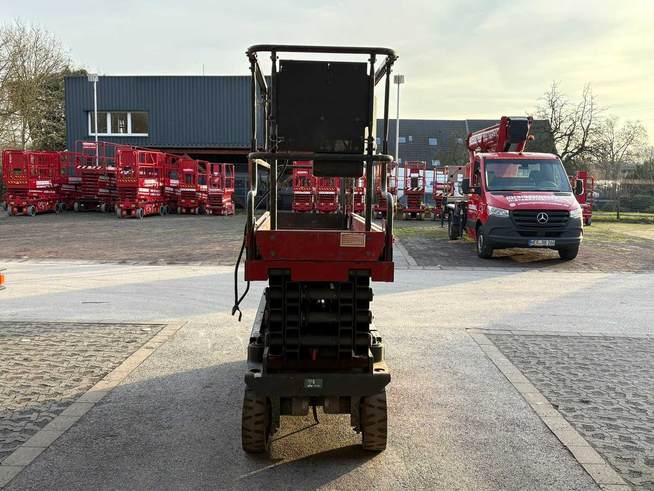 2012 AICHI SV08C NL TELESCOPIC LIFT - Arbeitsbühne: das Bild 5 2012 AICHI SV08C NL TELESCOPIC LIFT - Arbeitsbühne: das Bild 5