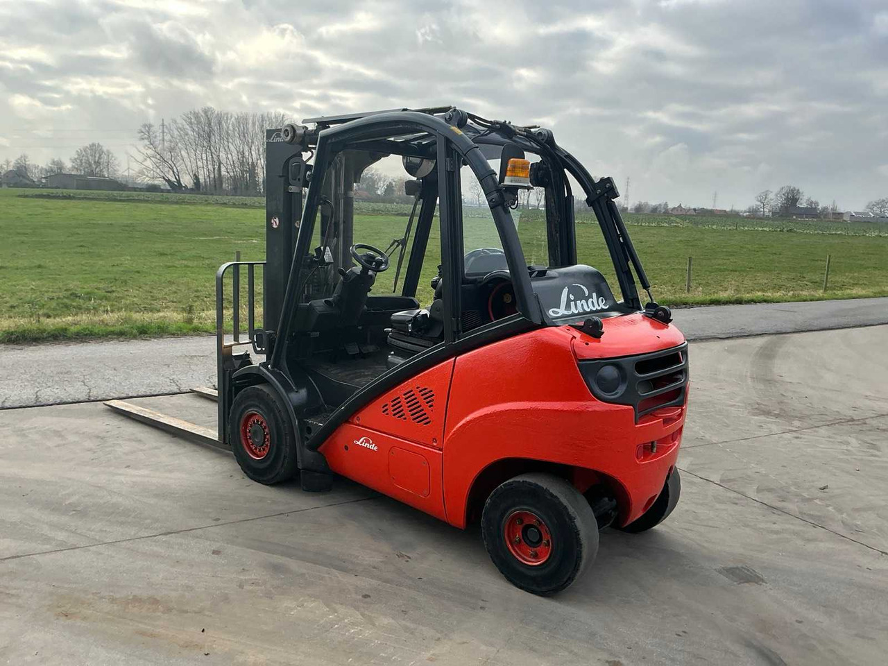 Gabelstapler 2012 LINDE H30T-01 FORKLIFT: das Bild 15 Gabelstapler 2012 LINDE H30T-01 FORKLIFT: das Bild 15