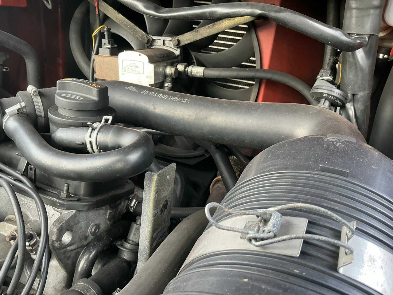 Gabelstapler 2012 LINDE H30T-01 FORKLIFT: das Bild 39 Gabelstapler 2012 LINDE H30T-01 FORKLIFT: das Bild 39