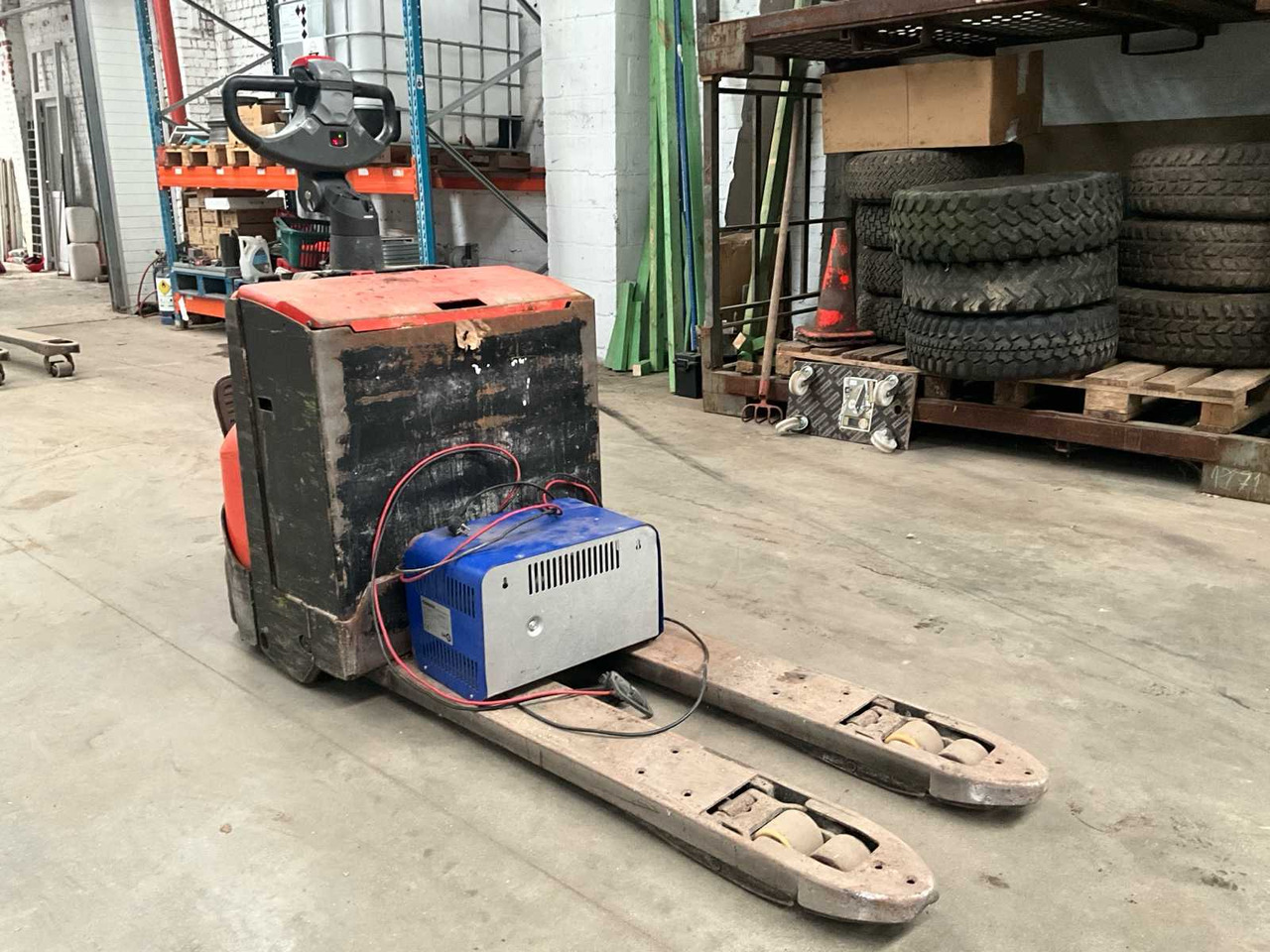 2013 BT LWE200 FORKLIFT - Gabelstapler: das Bild 3 2013 BT LWE200 FORKLIFT - Gabelstapler: das Bild 3