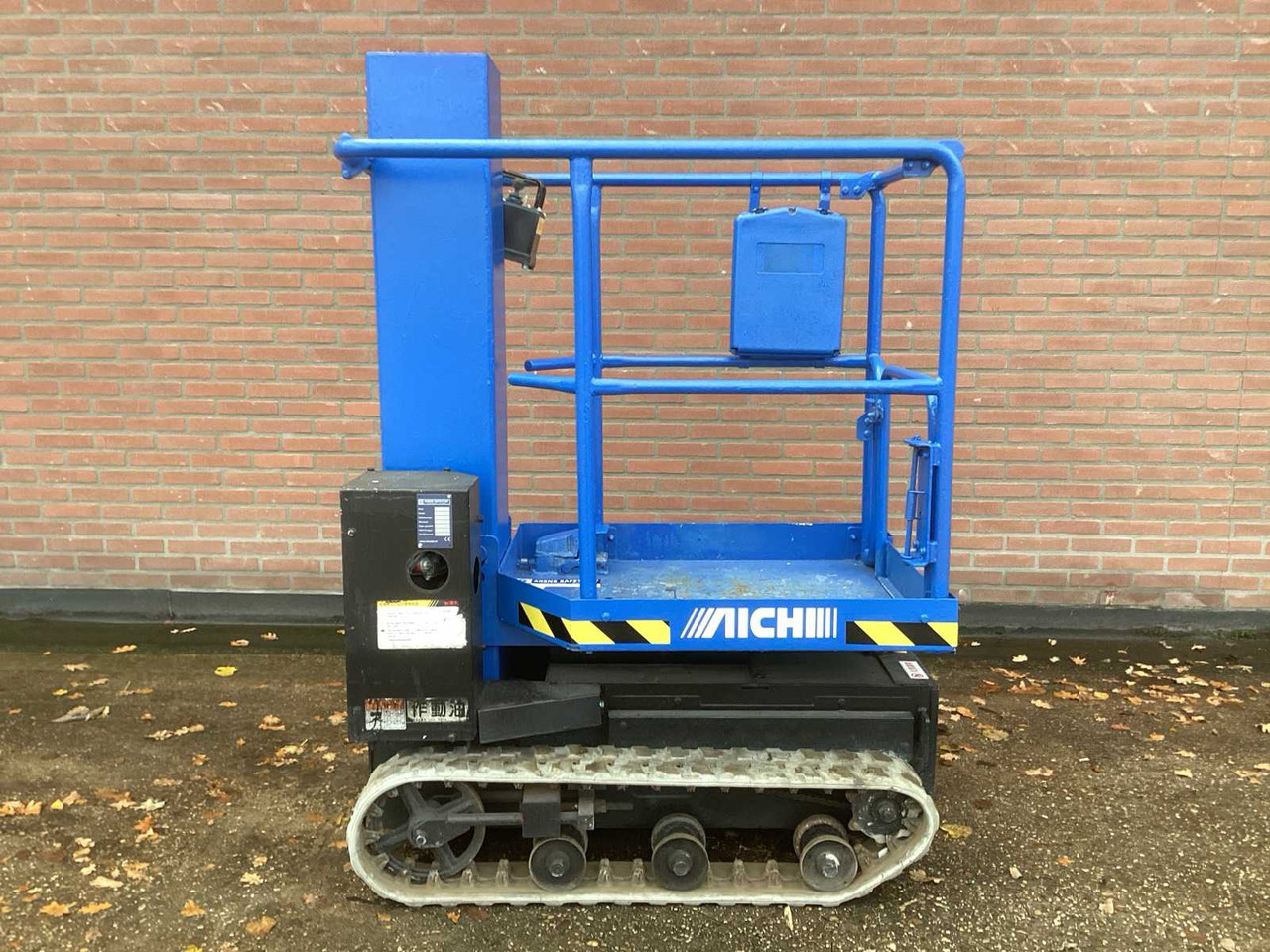 2014 AICHI RM 04 B CRAWLER BOOM LIFT - Arbeitsbühne: das Bild 2 2014 AICHI RM 04 B CRAWLER BOOM LIFT - Arbeitsbühne: das Bild 2