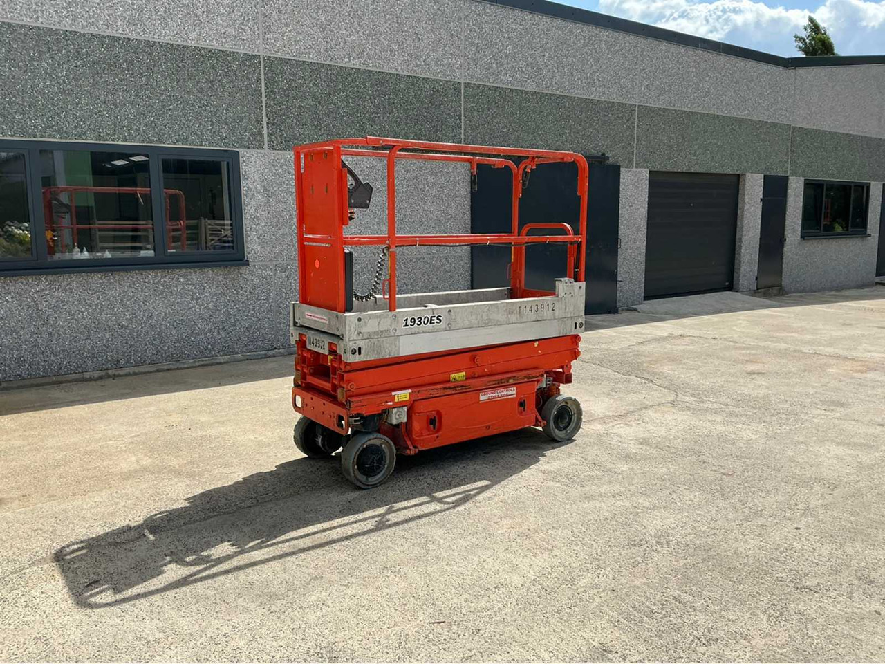 2014 JLG 1930 ES AERIAL WORK PLATFORM - Arbeitsbühne: das Bild 1 2014 JLG 1930 ES AERIAL WORK PLATFORM - Arbeitsbühne: das Bild 1