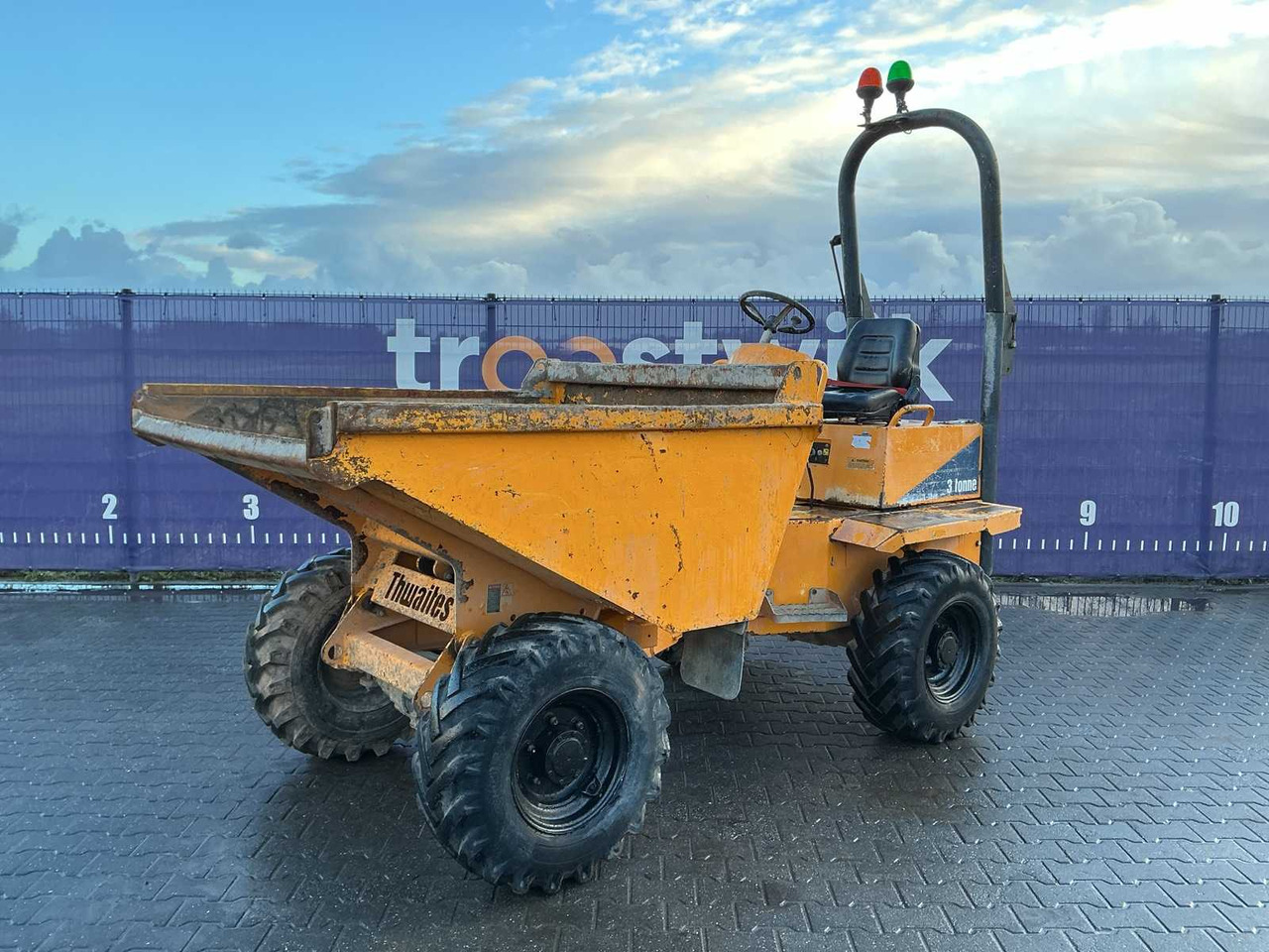 2014 THWAITES 3 TONNE DUMPER - Mini-Kipper: das Bild 1 2014 THWAITES 3 TONNE DUMPER - Mini-Kipper: das Bild 1