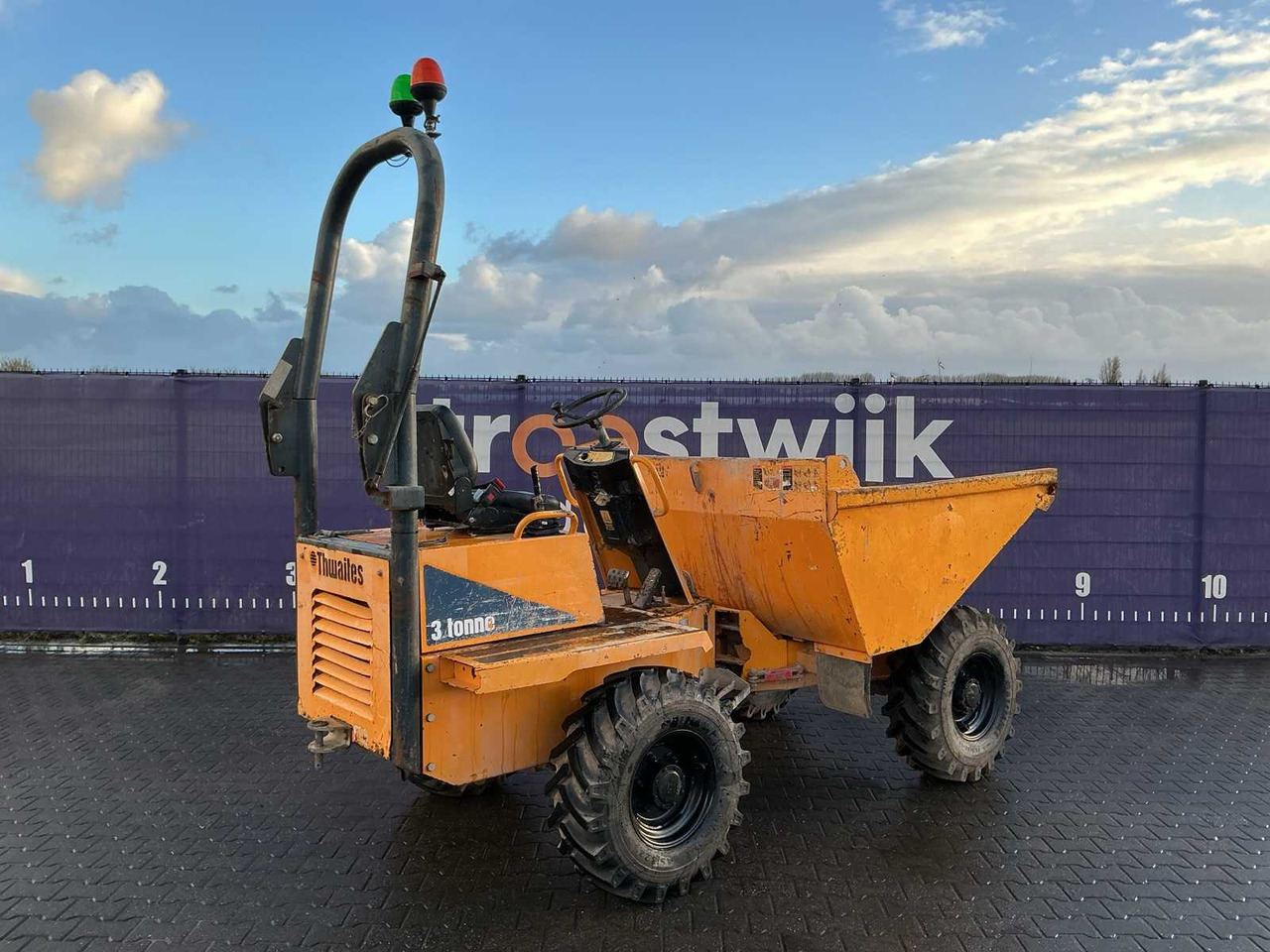 2014 THWAITES 3 TONNE DUMPER - Mini-Kipper: das Bild 4 2014 THWAITES 3 TONNE DUMPER - Mini-Kipper: das Bild 4