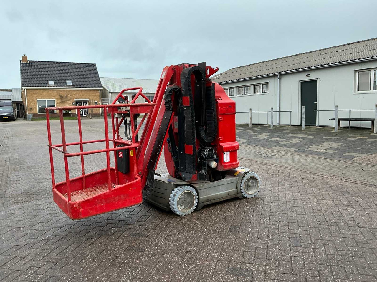 2015 ATN PIAF 880R AERIAL PLATFORM - Arbeitsbühne: das Bild 2 2015 ATN PIAF 880R AERIAL PLATFORM - Arbeitsbühne: das Bild 2