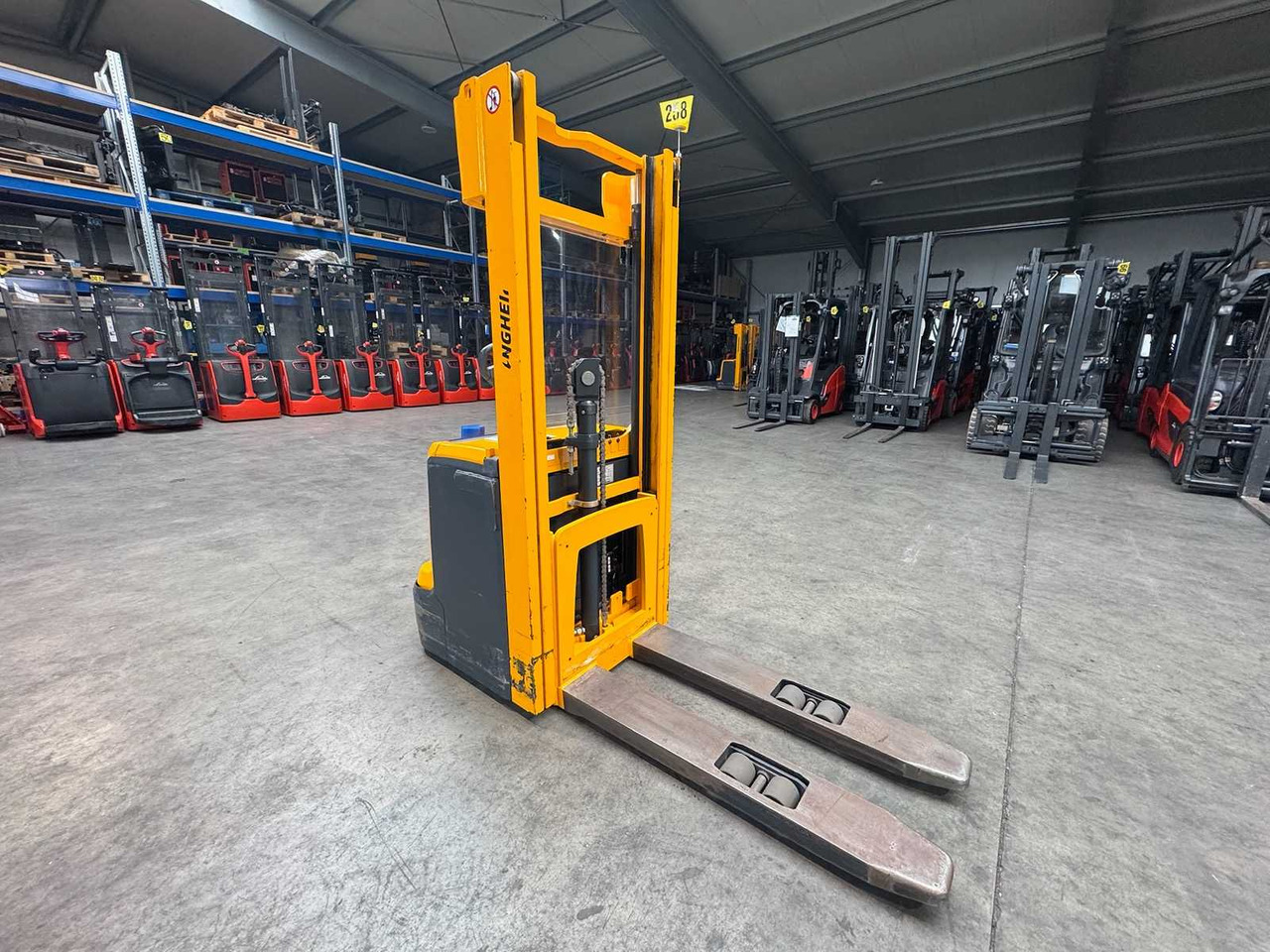 2015 JUNGHEINRICH EJC220 2,000KG STACKER PALLET TRUCK ANT FREE LIFT - Gabelstapler: das Bild 2 2015 JUNGHEINRICH EJC220 2,000KG STACKER PALLET TRUCK ANT FREE LIFT - Gabelstapler: das Bild 2