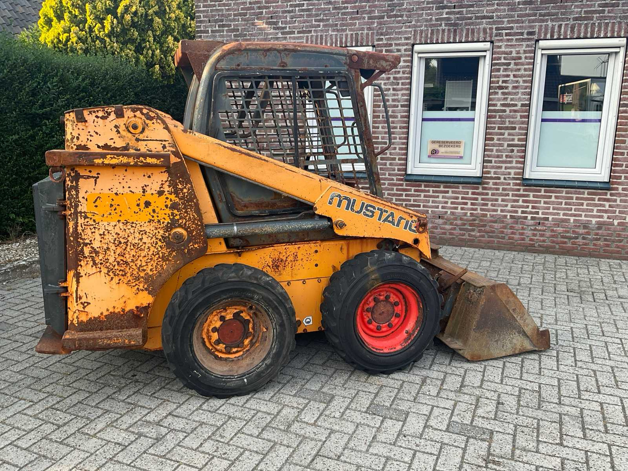 2015 MUSTANG 2044 SKID STEER LOADER - Deltalader: das Bild 2 2015 MUSTANG 2044 SKID STEER LOADER - Deltalader: das Bild 2