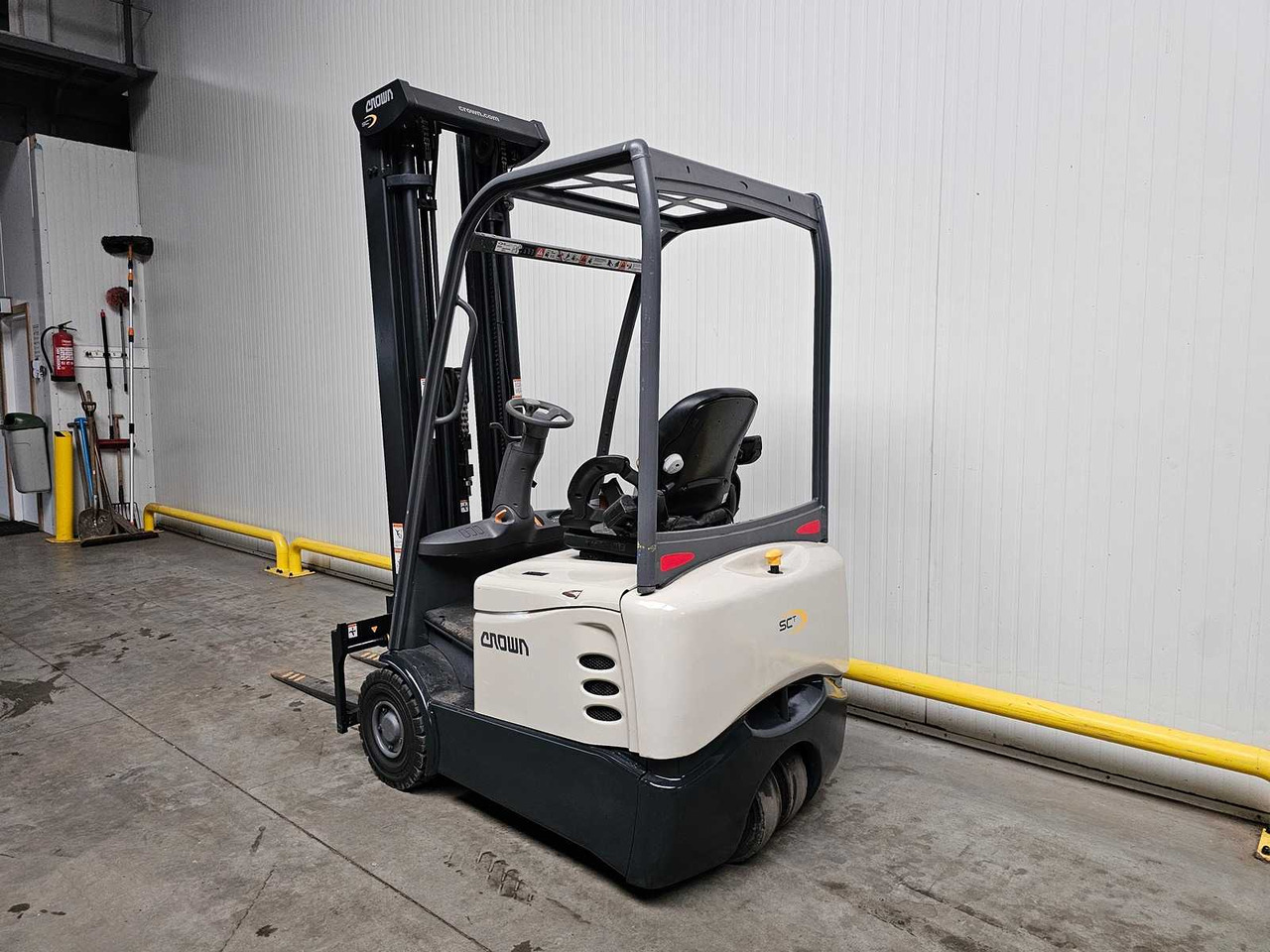 2018 CROWN SCT6010-1.3 FORKLIFT - Gabelstapler: das Bild 4 2018 CROWN SCT6010-1.3 FORKLIFT - Gabelstapler: das Bild 4