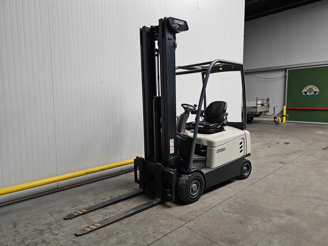 2018 CROWN SCT6040-1.6 FORKLIFT - Gabelstapler: das Bild 1 2018 CROWN SCT6040-1.6 FORKLIFT - Gabelstapler: das Bild 1